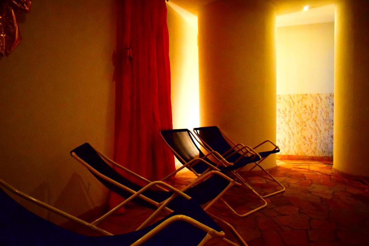 Hotel Vajolet Mazzin Esterno foto