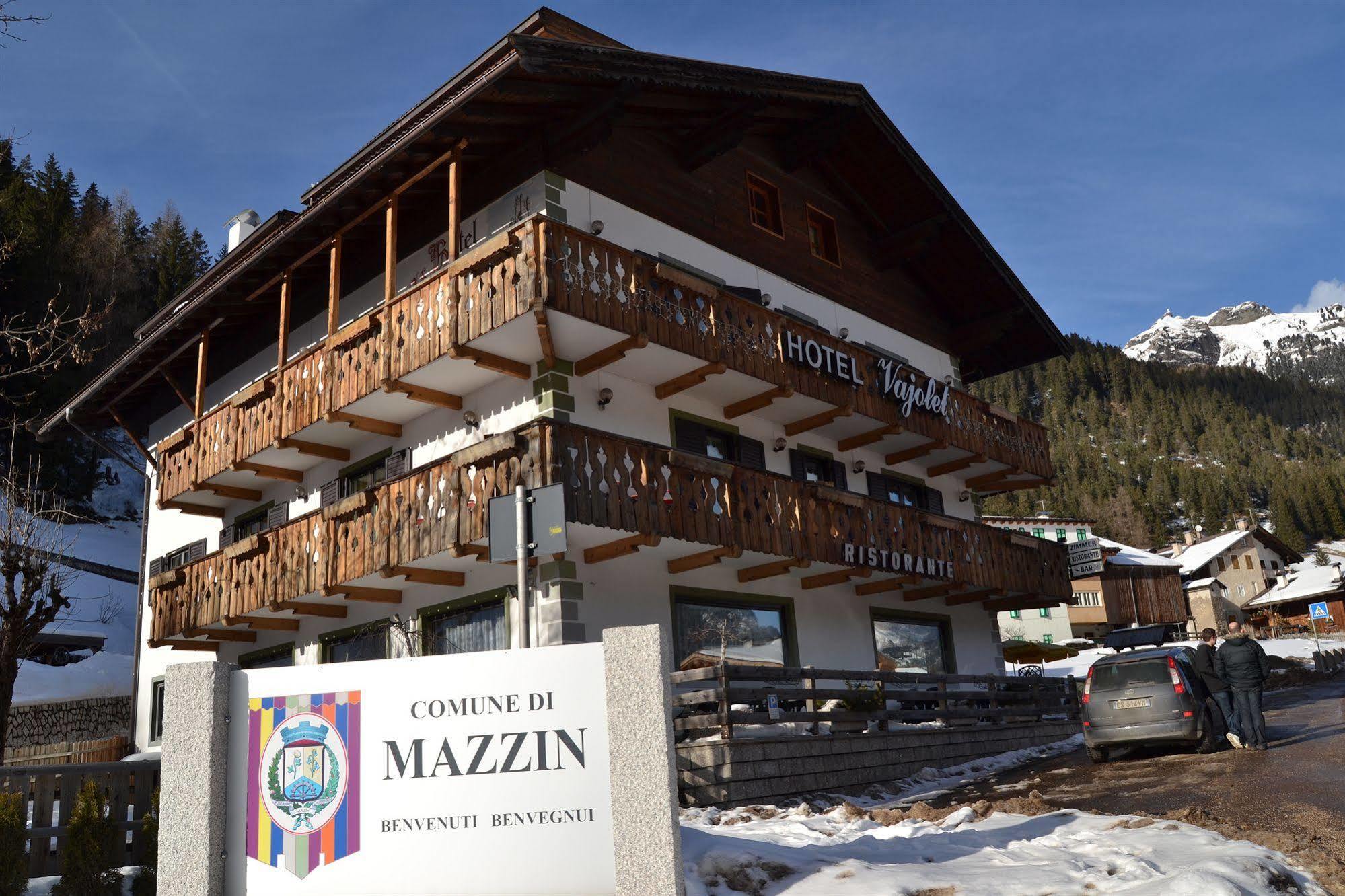 Hotel Vajolet Mazzin Esterno foto